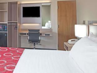 Microtel & By Wyndham 2*